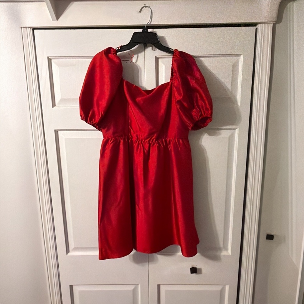NWT Red Puff Sleeve Babydoll Mini Dress ❤️ Size Large